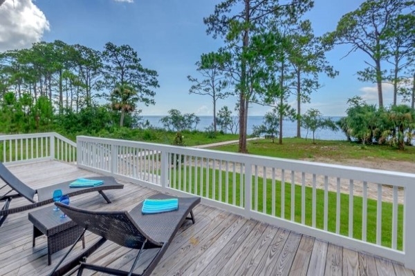 Impeccable SummerCamp Beach Retreat with Panoramic Gulf Views